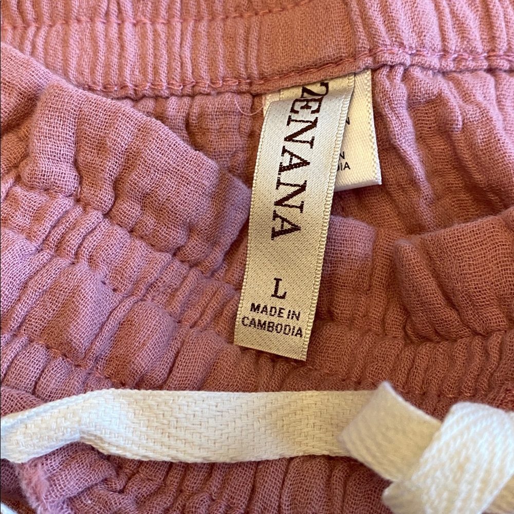 Zenana Women’s Mauve Drawstring Gauze Shorts - Picture 2 of 5